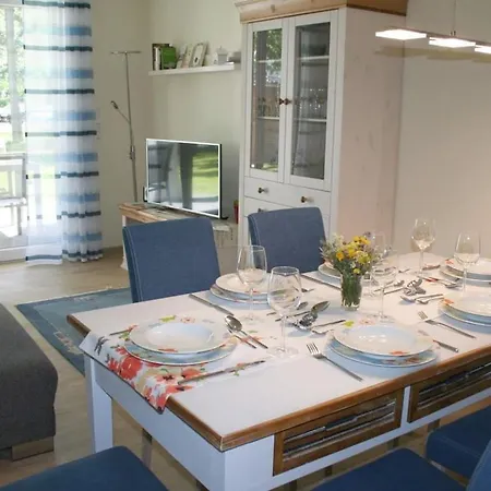 Holiday Apartment With 2 Bedrooms Сasa de vacaciones Neuhaus (Mecklenburg-Vorpommern)